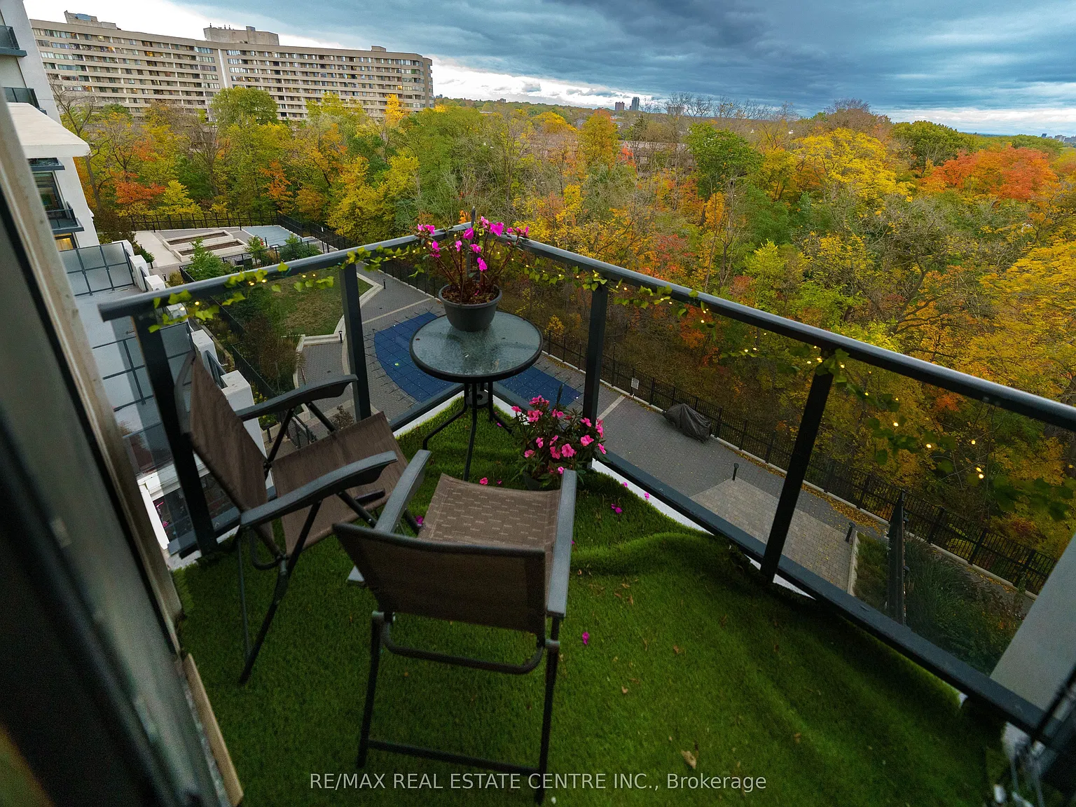 3 bed, $2,800 — Photo 2