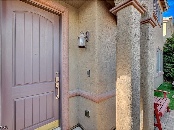 3rd image of 4142 Sparrow Rock St