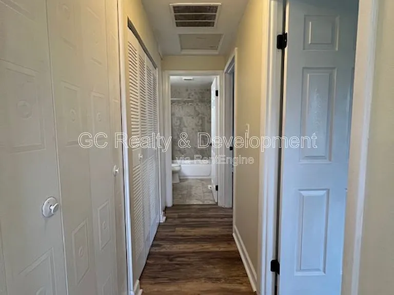 37 Tonset Ct — Photo 12