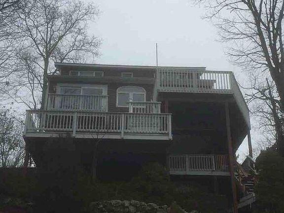 2nd image of 11 Wildwood Shores Dr