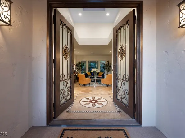 9004 Rolling Knoll Ct, Las Vegas, NV 89134