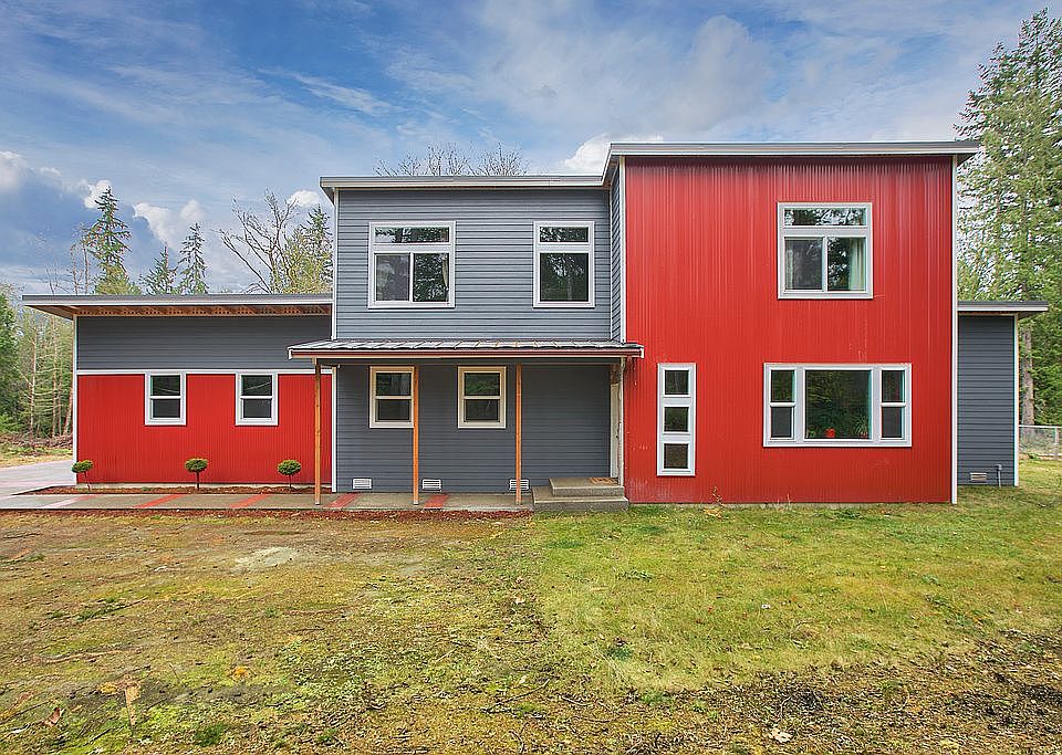 Ultra-Modern Living on Acreage