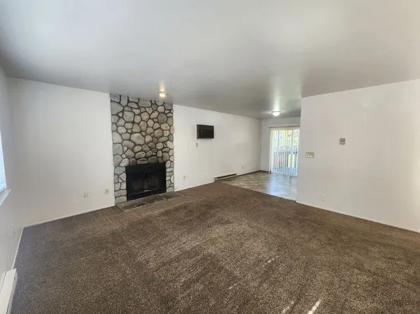 w2301, 2301 W Logan Ave #W2301-b, Yakima, WA 98902