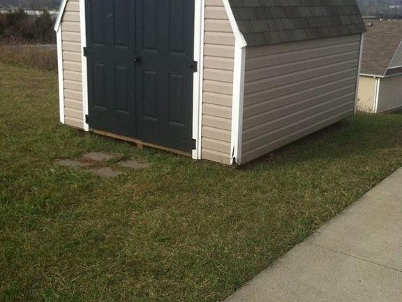 5th image of 133 Daneswood Ct