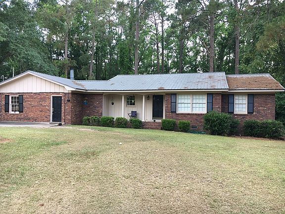 3rd image of 2216 Azalea Dr