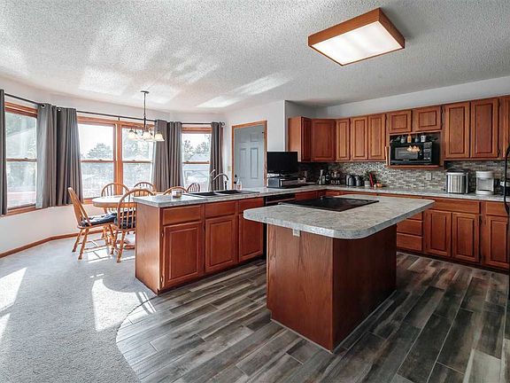 5th image of 3404 Lakeshore Dr