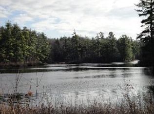 606 Lakeview Dr, Winchendon, MA 01475