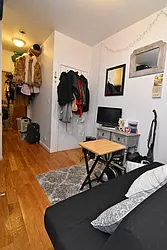Rented by Ledvech Group