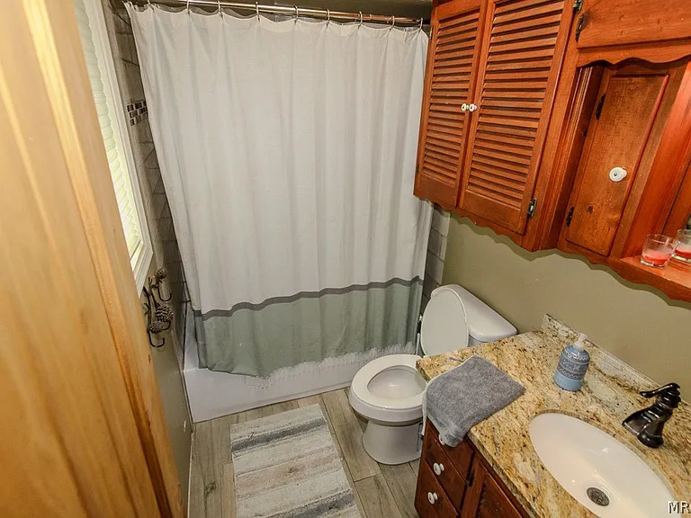 1159 Anita Ave — Photo 15