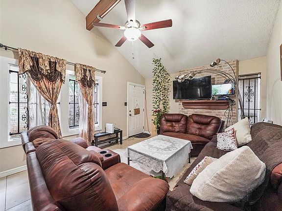 2nd image of 12568 Newbrook Dr