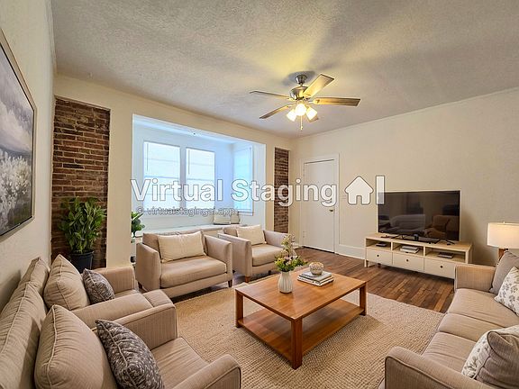 3rd image of 2833 Herschel St APT 17