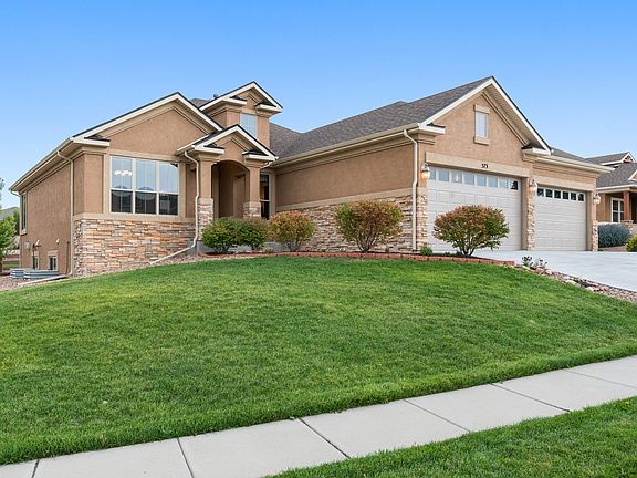 3rd image of 373 Coyote Willow Dr