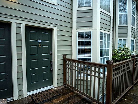 2nd image of 2901 Lenox Rd NE #603