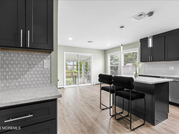 135 Biabou Drive, Toms River, NJ 08757