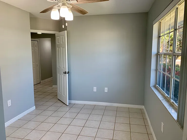 731 John Carroll Ln — Photo 12