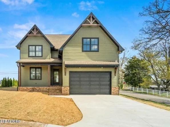 102 Vintage Ct #1R, Maryville, TN 37801