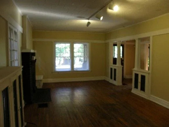 202 E Frambes Ave — Photo 5