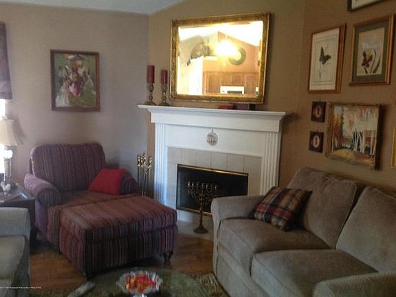5th image of 7221 Dunbarton Dr