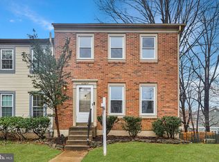 4068 Championship Dr, Annandale, VA 22003