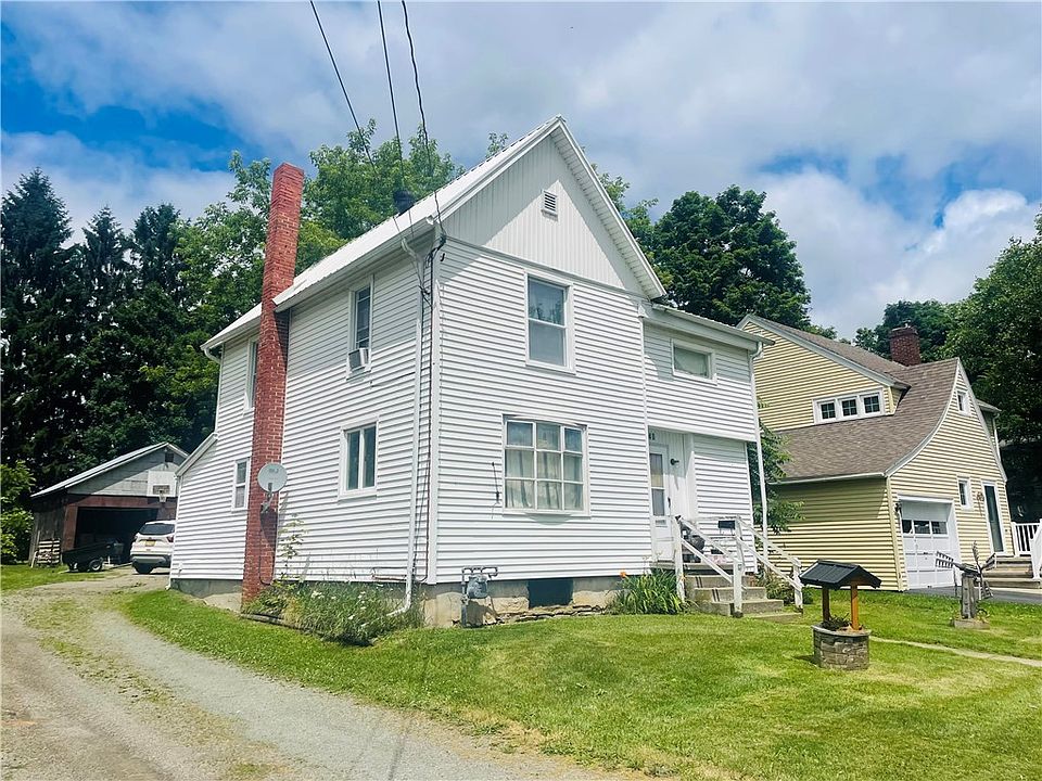1st image of 40 Maine St