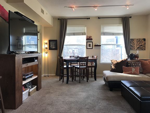 3rd image of 1780 N Washington St APT 301