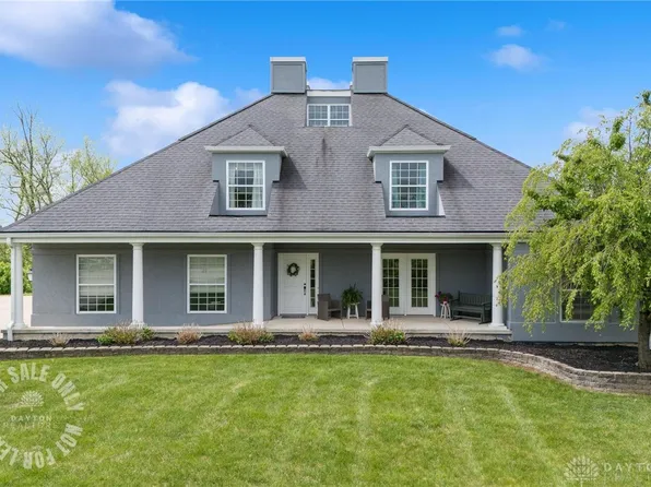 151 Shadow Leaf Dr, Springboro, OH 45066