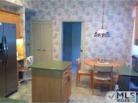 4th image of 577 NW Montevina Dr