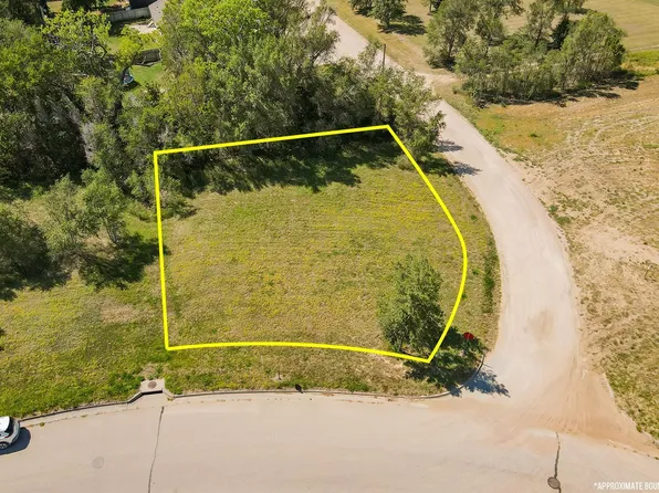 0.29 / Acres Windsor Street & Devinshire Ave #1, Bentley, KS 67016