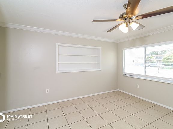 4th image of 5657 Bronx Ave