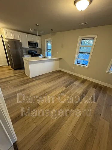 166 East Ave E Photo 1