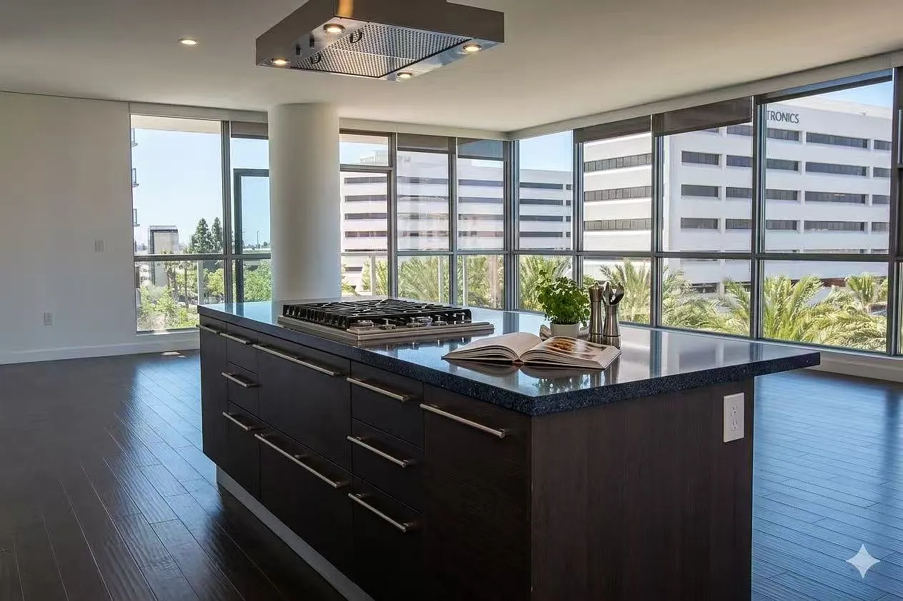 2 bed, 1636 sqft, $5,700 — Photo 1