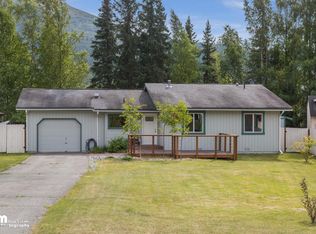 18316 Clear Falls Cir, Eagle River, AK 99577