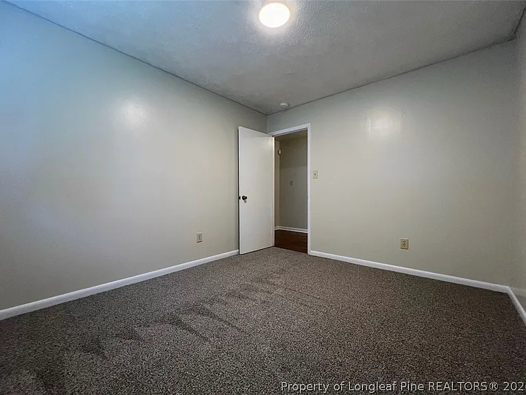 1319 Levy Dr — Photo 24