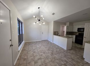 277 Gardenview St, Denton, TX 76207