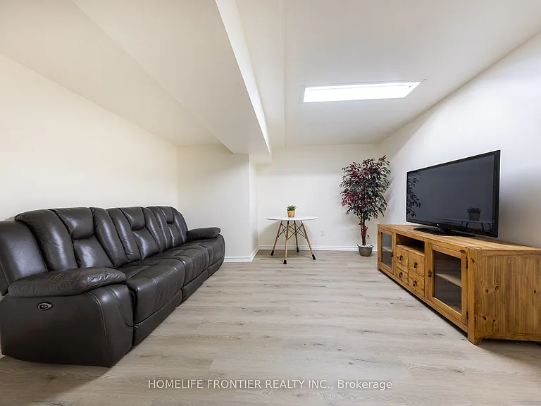 258 Conley St #BASEMENT — Photo 8