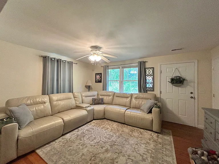 1597 Secessionville Rd — Photo 5