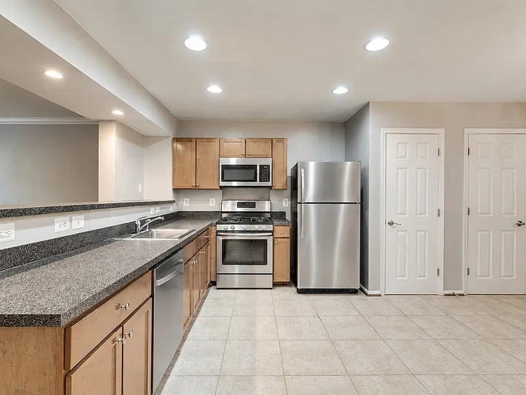 1171 N Van Dorn St — Photo 15