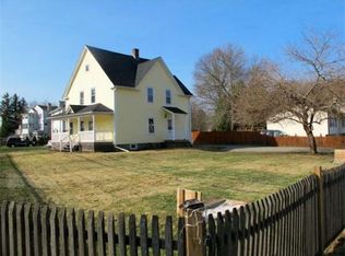 266 Greenwood St, Worcester, MA 01607