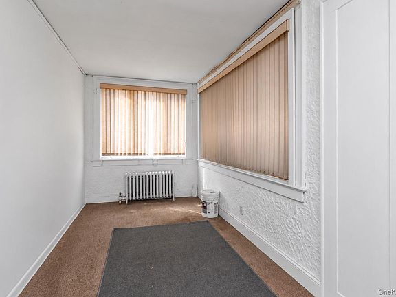3rd image of 464 Stratford Road