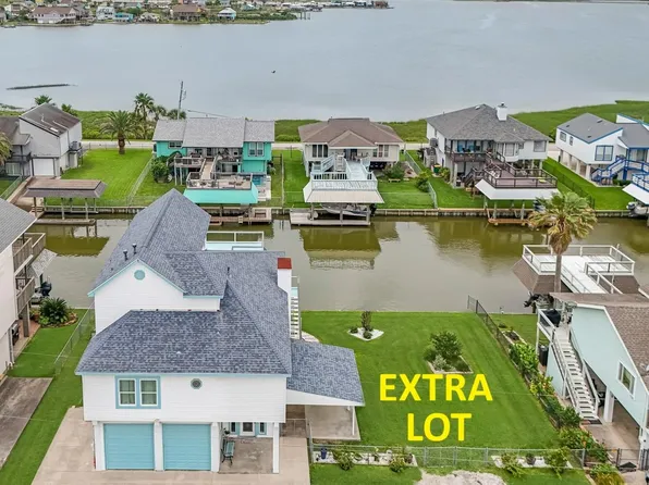 7 N Flamingo St, La Marque, TX 77568