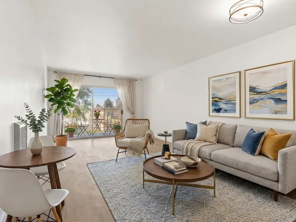 3751 Harrison St APT 203, Oakland, CA 94611