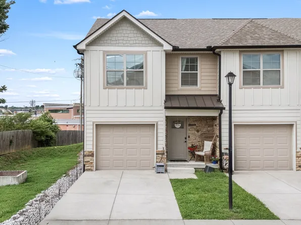 249 Signature Pl, Lebanon, TN 37087
