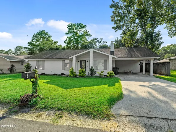 1011 Chickasaw Trl, Columbia, MS 39429
