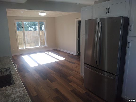 5th image of 1100 E Sciota Ave