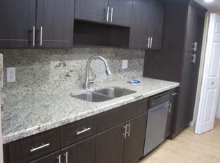 859 Jeffery St APT 208, Boca Raton, FL 33487
