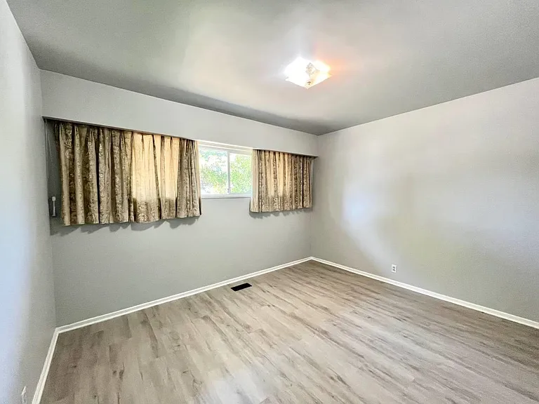 2 Mary Hill Rd — Photo 23