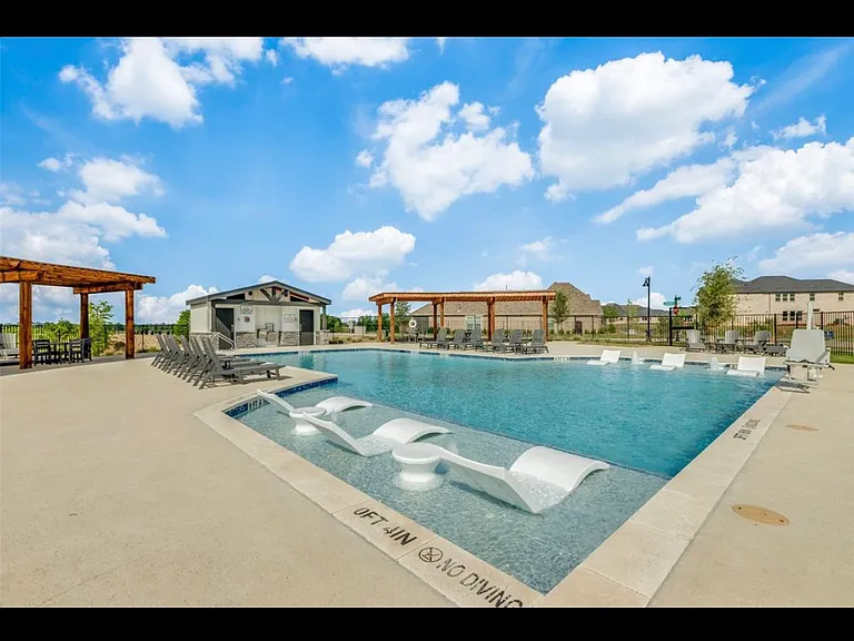 1513 Waxwing Pl — Photo 30