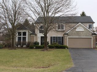 6025 White Swan Ln, Ann Arbor, MI 48108