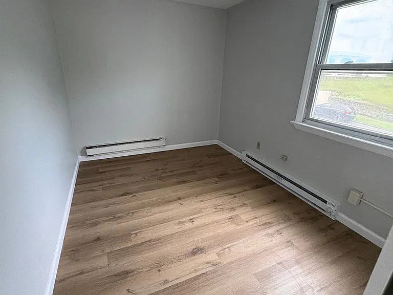 267 Brodhead Ave — Photo 3