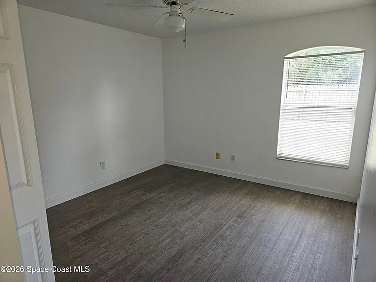 1250 Winding Meadows Rd — Photo 6